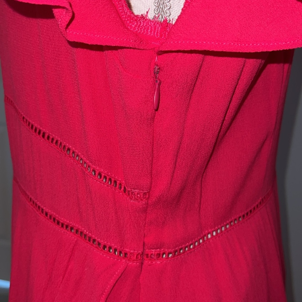 New Without Tags Tuckernuck Ruffle Stunner!! - Picture 9 of 16